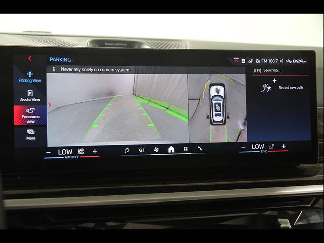Used 2025 BMW X7 M60i AWD/4WD image 12