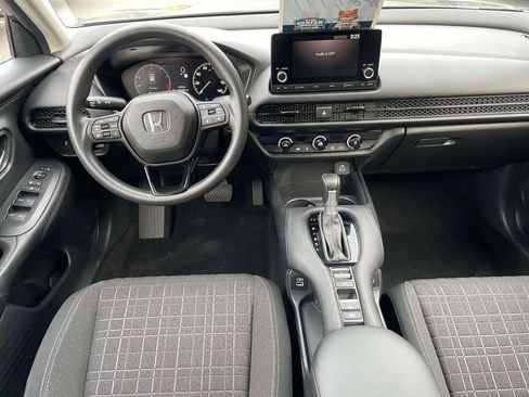 Certified 2023 Honda HR-V LX image 12