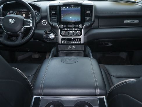 Used 2022 RAM 1500 Laramie w/ Sport Appearance Package AWD/4WD image 10