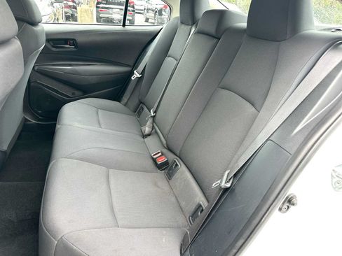 Used 2022 Toyota Corolla LE FWD image 23