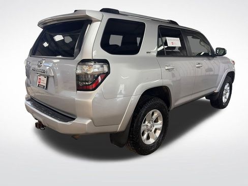Certified 2020 Toyota 4Runner SR5 Premium AWD/4WD image 5