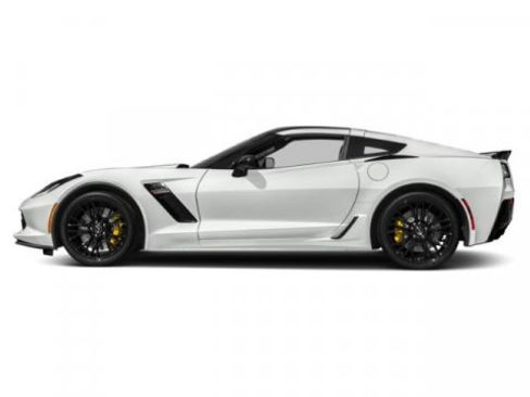 Used 2015 Chevrolet Corvette Z06 w/ 3LZ Preferred Equipment Group image 6