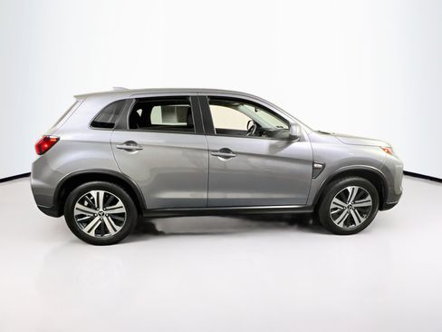 Used 2024 Mitsubishi Outlander Sport ES AWD/4WD image 4