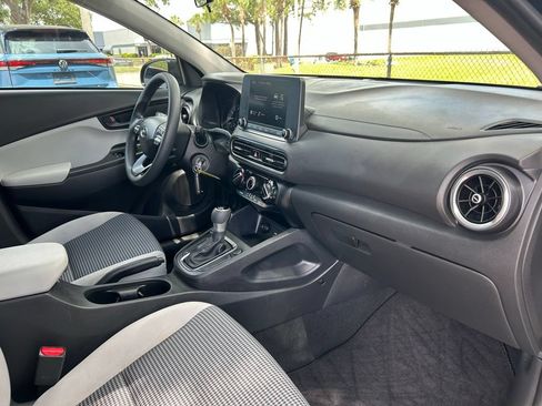 Used 2023 Hyundai Kona SE w/ Cargo Package FWD image 39