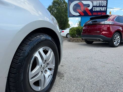 Used 2005 Honda Odyssey EX-L image 33