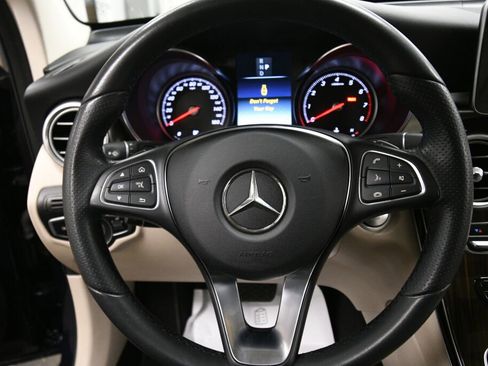 Used 2018 Mercedes-Benz GLC 300 4MATIC image 12