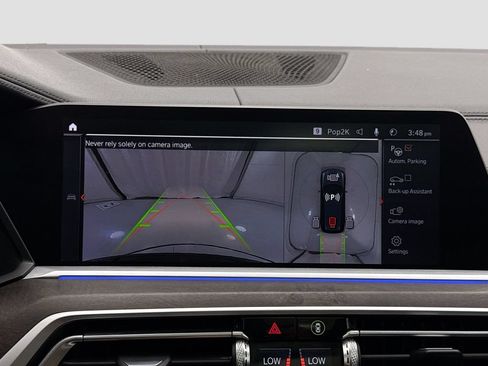 Used 2022 BMW X7 xDrive40i w/ Premium Package AWD/4WD image 15