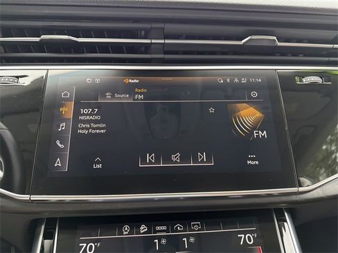 Used 2022 Audi Q8 Premium Plus image 16