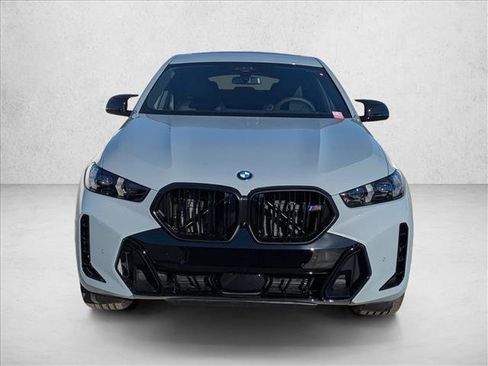 New 2026 BMW X6 M60i image 6