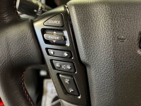 Used 2023 Nissan Titan PRO-4X w/ Pro-4x Convenience Package image 31