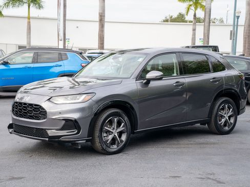Used 2023 Honda HR-V EX-L image 1