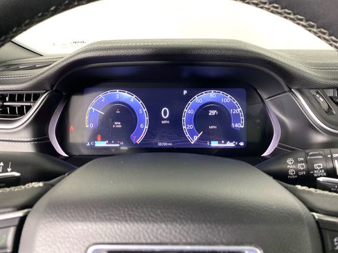 Used 2024 Jeep Grand Cherokee L Limited w/ Luxury Tech Group II AWD/4WD image 23