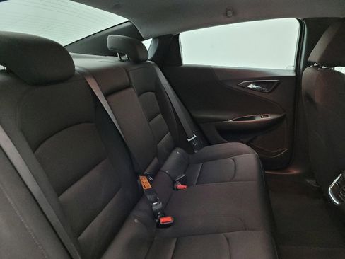 Used 2023 Chevrolet Malibu LT FWD image 19