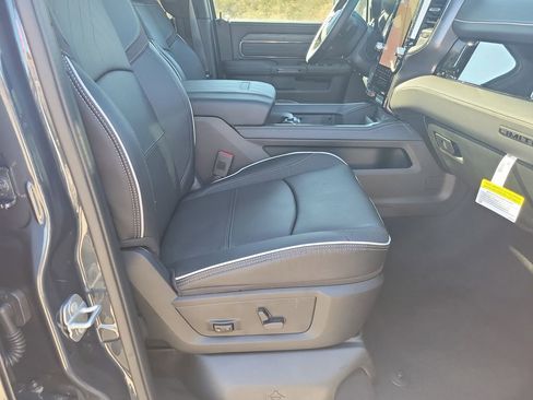 New 2026 RAM 2500 Limited image 38