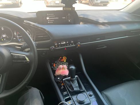 Used 2024 MAZDA MAZDA3 s FWD image 10