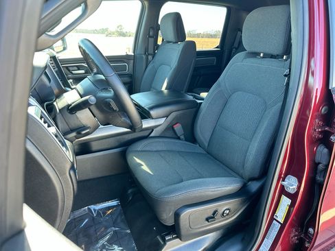 Used 2019 RAM 1500 Big Horn image 11