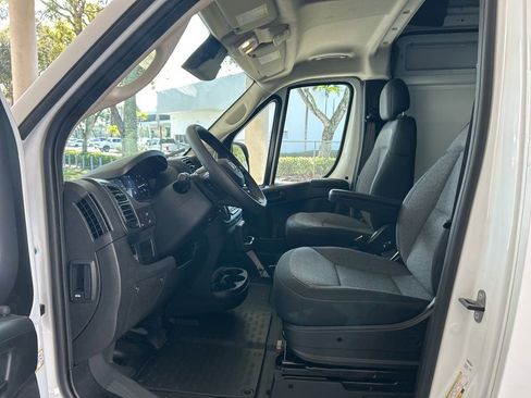 New 2026 RAM ProMaster 2500 w/ Convenience Group image 5
