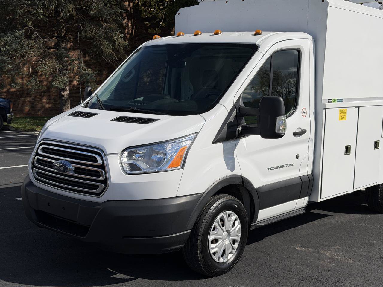Used 2019 Ford Transit 350 138 RWD image 10