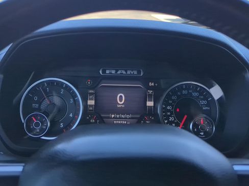 Used 2022 RAM 2500 Big Horn w/ Level C Equiment Group AWD/4WD image 17
