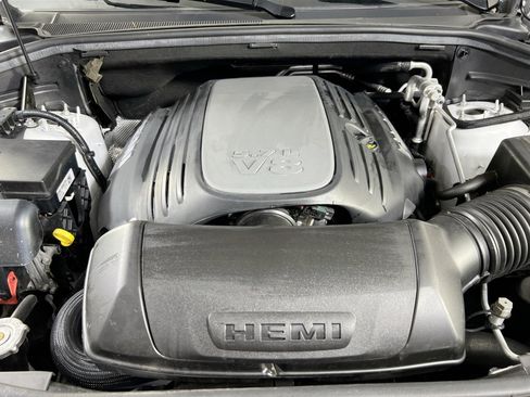 Used 2023 Dodge Durango R/T w/ Hemi Orange Plus Package image 32