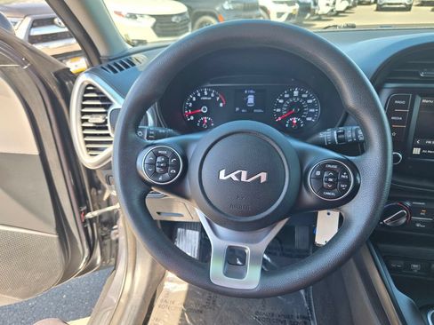 Used 2022 Kia Soul LX w/ Technology Package FWD image 20