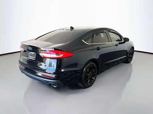 Used 2020 Ford Fusion SE FWD image 7