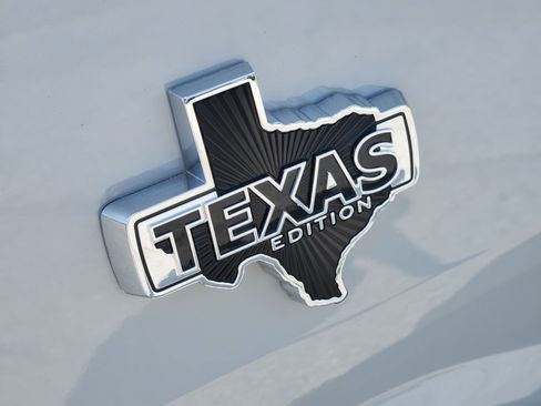 New 2026 Ford F150 XLT w/ Equipment Group 301A Standard RWD image 9