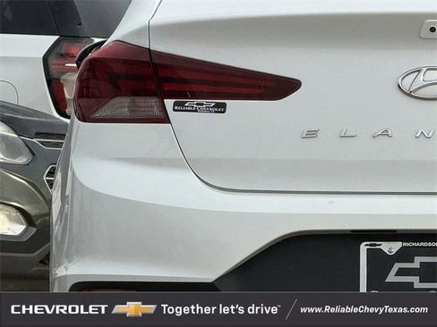 Used 2019 Hyundai Elantra SE w/ Cargo Package image 10