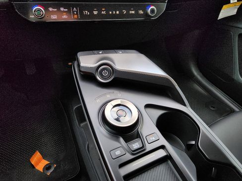 New 2025 Kia EV6 Light w/ Light LR Technology Package image 16