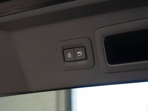 Used 2024 MAZDA CX-30 AWD 2.5 S w/ Premium Package image 13