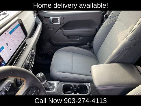 Used 2024 Jeep Wrangler Sport S image 35