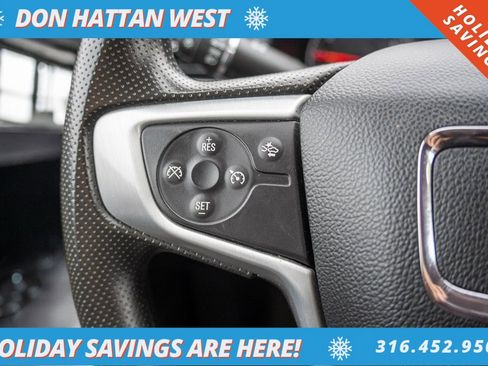 Used 2023 GMC Acadia SLE w/ Elevation Edition image 12