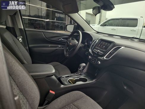 Used 2022 Chevrolet Equinox LT image 31