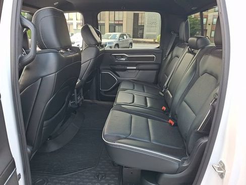 Used 2023 RAM 1500 Laramie AWD/4WD image 10