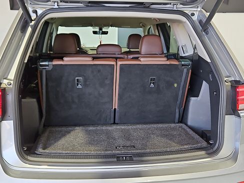Certified 2022 Volkswagen Atlas SE FWD image 8