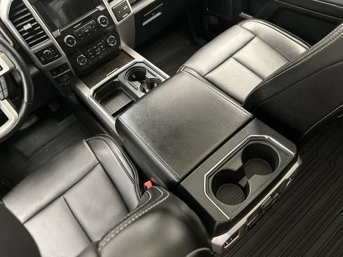 Used 2021 Ford F250 Lariat w/ Lariat Ultimate Package AWD/4WD image 25