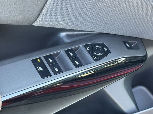 Used 2026 BMW X3 xDrive30 w/ Premium Package image 15