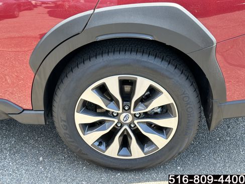 Used 2025 Subaru Outback Touring w/ Popular Package #2 AWD/4WD image 8