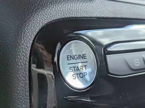 Used 2025 Ford Escape ST-Line w/ Equipment Group 301A FWD image 32