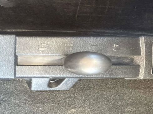 Used 2015 Chevrolet Silverado 1500 W/T image 23