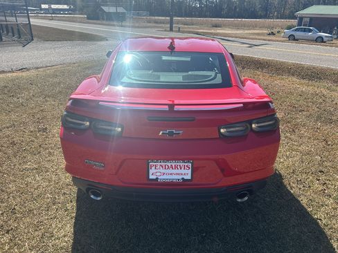 Used 2019 Chevrolet Camaro SS image 10