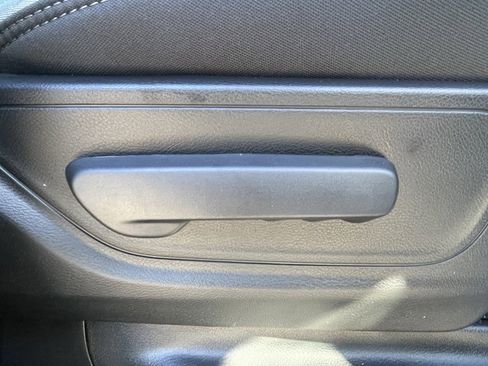 Used 2022 RAM 1500 Big Horn image 14