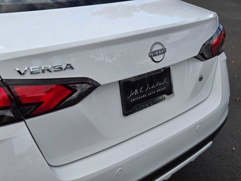 Used 2025 Nissan Versa S w/ Trunk Package FWD image 14