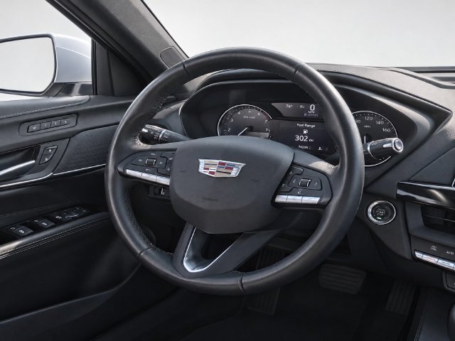 Used 2026 Cadillac CT4 Premium Luxury RWD image 29