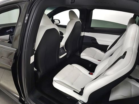 Used 2023 Tesla Model X Plaid AWD/4WD image 34