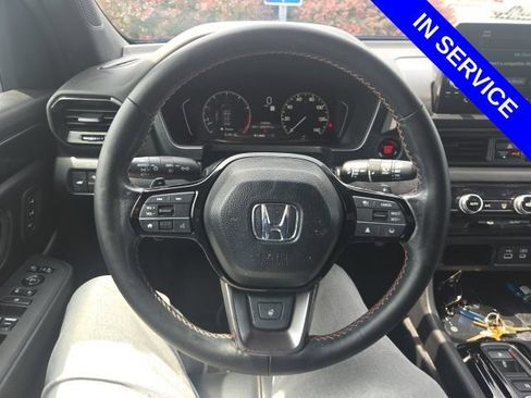 Used 2024 Honda Pilot TrailSport image 10