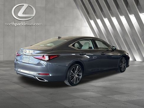 Certified 2023 Lexus ES 350 w/ Premium Package image 6