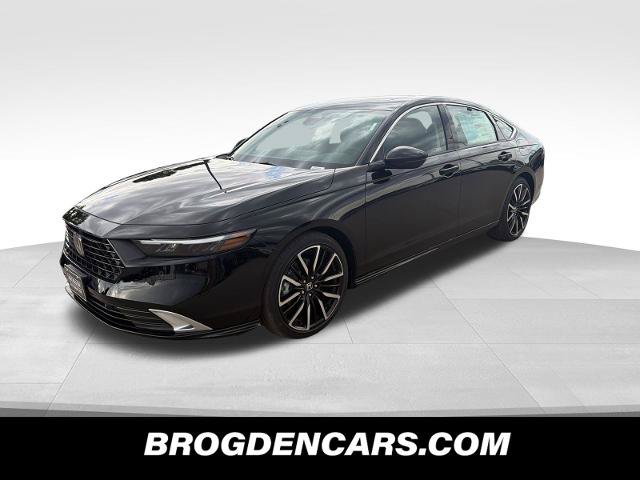 New 2026 Honda Accord Touring image 4