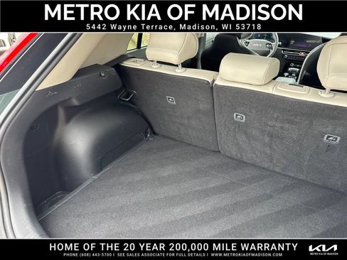 Used 2023 Kia Niro EX Touring FWD image 31