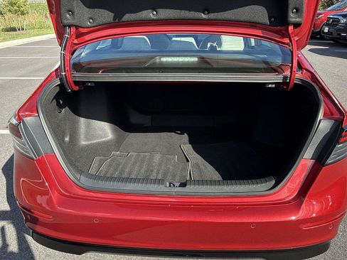 Used 2025 Honda Accord EX-L image 18